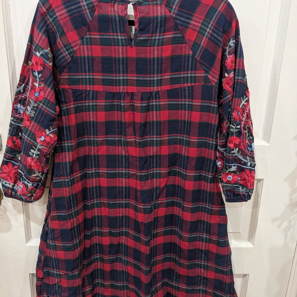 Holiday dress - Picture 5 of 5